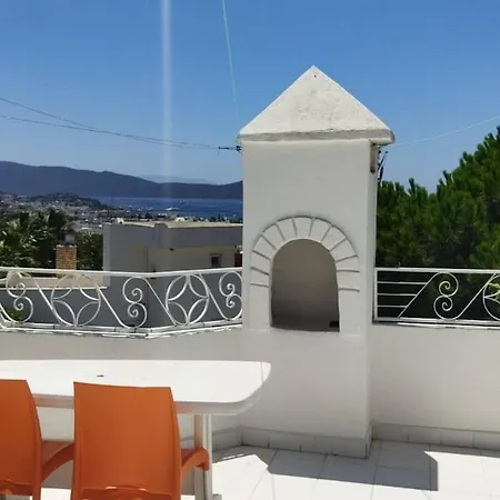 Merkezde Sirin Aile Evi Villa Bodrum
